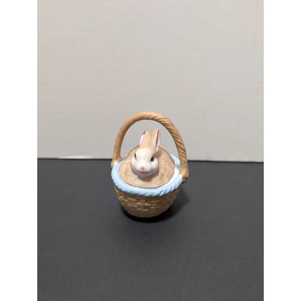 Midwest‎ Importers Vintage Ceramic Bunny Basket Figurine Easter Spring Decor